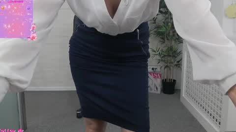            online show from April 5, 12:46 pm