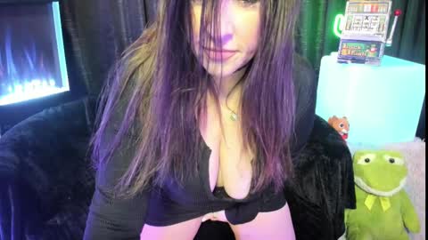 Snapshot of elle4you chatting on February 26, 8:22 pm ELLE online show from February 26, 8:22 pm