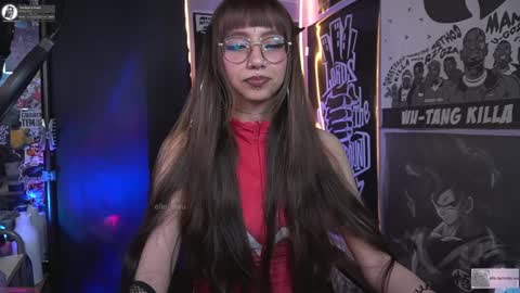 Snapshot of elle_uwu chatting on January 16, 4:07 am follow me on instagram . online show from January 16, 4:07 am