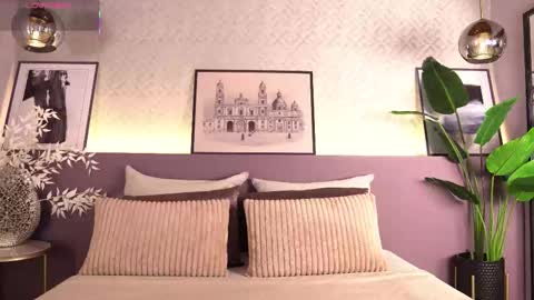 Elle Diane online show from March 18, 10:24 pm