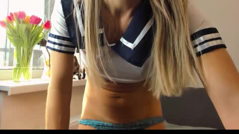 ellen_flow online show from March 8, 1:26 pm