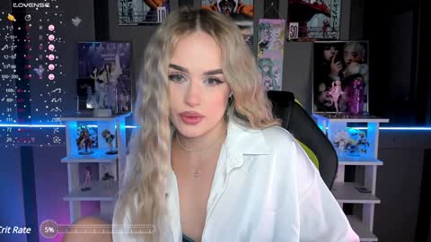 Snapshot of ellensoftt chatting on January 19, 9:13 pm Maria online show from January 19, 9:13 pm