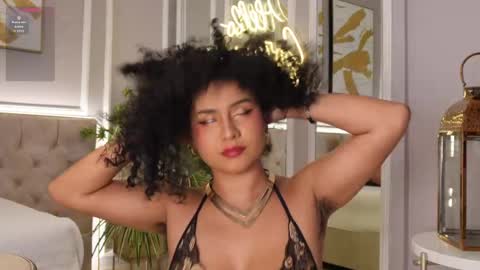 Snapshot of ellette_ chatting on May 5, 7:11 pm princess online show from May 5, 7:11 pm