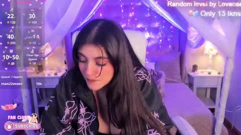 Snapshot of ellie_jhonson_ chatting on February 23, 2:46 pm  Ellie Jhonson  online show from February 23, 2:46 pm