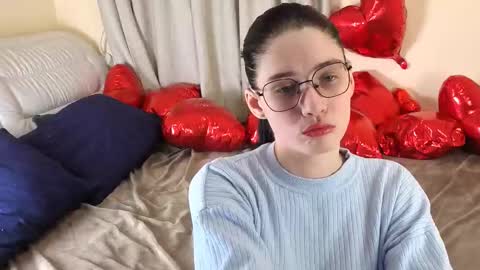 ellie_magic online show from February 22, 6:06 pm