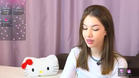 ellie online show from November 9, 8:40 pm