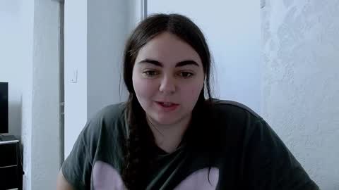 Ellie online show from April 10, 6:07 am