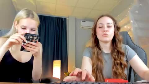Snapshot of ellinvale chatting on May 5, 2:47 pm Elin online show from May 5, 2:47 pm