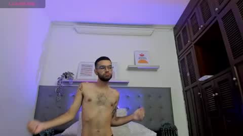 ELLIOT  online show from June 26, 2:43 pm