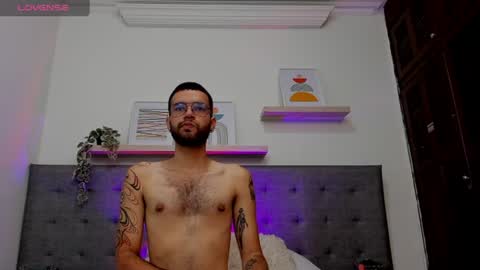 ELLIOT  online show from June 27, 4:01 pm