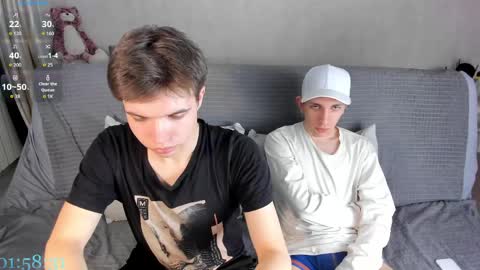 elliot_winki online show from May 1, 6:45 pm