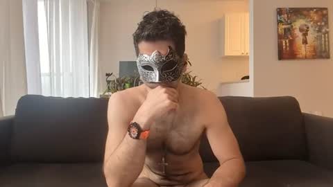 Snapshot of elllli_xxx chatting on June 18, 2:43 pm Eli K online show from June 18, 2:43 pm