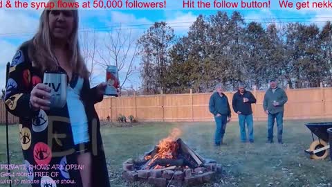 Snapshot of ells_palace chatting on December 28, 7:43 pm Ella Bella Bo Bella online show from December 28, 7:43 pm