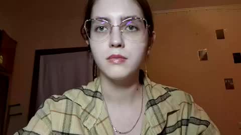 Kate online show from April 17, 2:09 pm