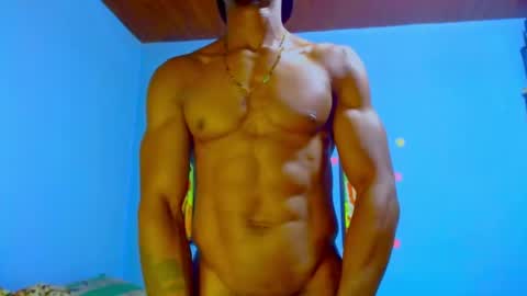 elmiltonnjakee online show from April 14, 8:37 pm