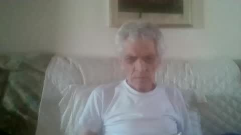 Snapshot of elmo191271 chatting on June 7, 6:39 am elmo191271 online show from June 7, 6:39 am