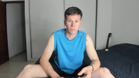 elnenedearg online show from September 17, 12:12 am