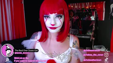 Snapshot of eloise_brown_ chatting on May 28, 6:49 pm Chelsea Please help me to reach 100 thumbs up online show from May 28, 6:49 pm