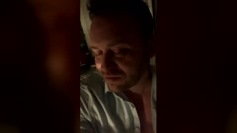 elpeladilla online show from February 28, 4:02 am