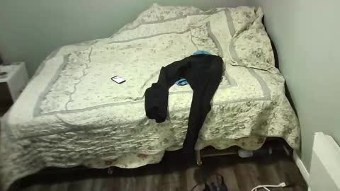 Elpouro online show from November 1, 9:50 pm