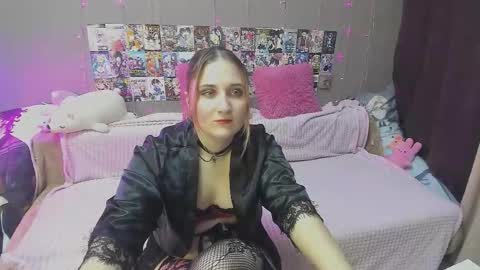 Snapshot of elsa_hot_here chatting on March 25, 12:55 pm Elsa online show from March 25, 12:55 pm