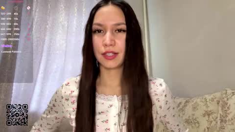 Snapshot of elsa_jeanie chatting on November 5, 9:20 am Kate online show from November 5, 9:20 am