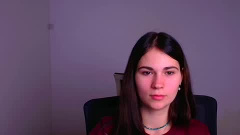 Elsa online show from December 18, 7:19 pm