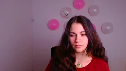 Elsa online show from February 17, 8:04 pm