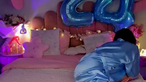 Michelle online show from April 17, 7:50 pm