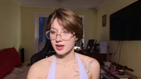 Snapshot of elsaangel chatting on November 24, 1:49 am elsaangel online show from November 24, 1:49 am