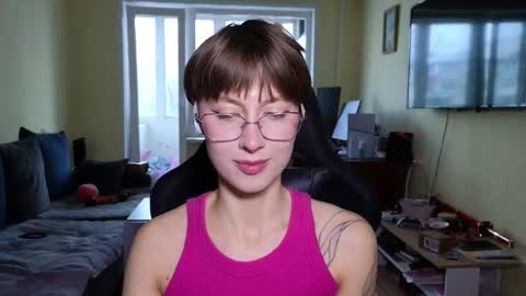 Snapshot of elsaangel chatting on March 22, 1:42 am elsaangel online show from March 22, 1:42 am