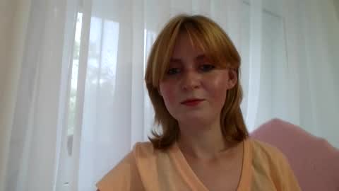 Snapshot of elsamartinez chatting on September 19, 1:12 pm ElsaMartinez online show from September 19, 1:12 pm