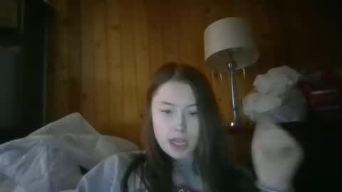 Elsie Rain online show from January 18, 5:50 pm