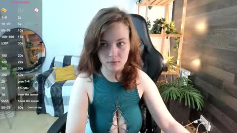 Erica  online show from February 24, 1:20 pm