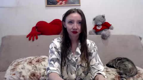 Snapshot of elvinasweet chatting on March 23, 1:20 am ElvinaSweet online show from March 23, 1:20 am