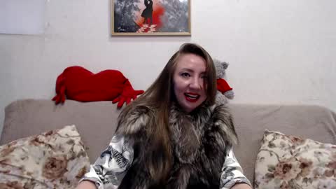 Snapshot of elvinasweet chatting on March 28, 10:53 pm ElvinaSweet online show from March 28, 10:53 pm