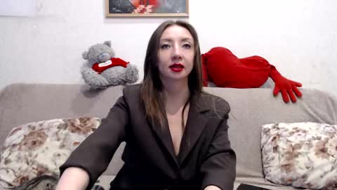 Snapshot of elvinasweet chatting on April 1, 1:39 am ElvinaSweet online show from April 1, 1:39 am