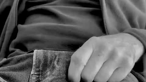 Elvis online show from February 22, 9:24 pm