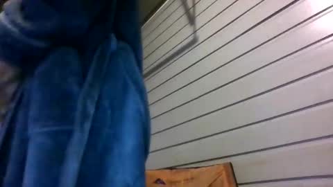 Snapshot of elwooood7 chatting on April 18, 11:47 am elwooood7 online show from April 18, 11:47 am