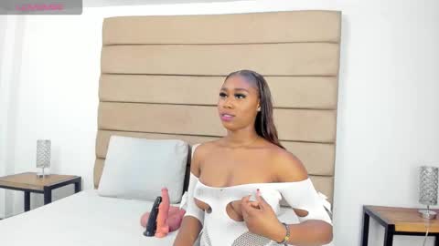 ely brown online show from March 18, 3:53 am