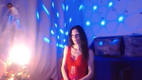 Elisa online show from January 8, 6:54 pm