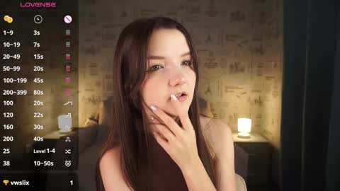  Emily online show from November 9, 9:24 pm