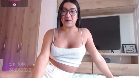 Emilia  online show from February 24, 7:12 pm