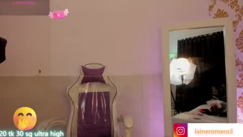 Snapshot of ema_lambert chatting on May 29, 11:30 am Ema Lambert online show from May 29, 11:30 am