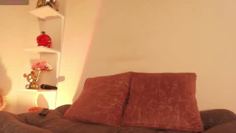 ema_parkerr online show from March 8, 2:04 am