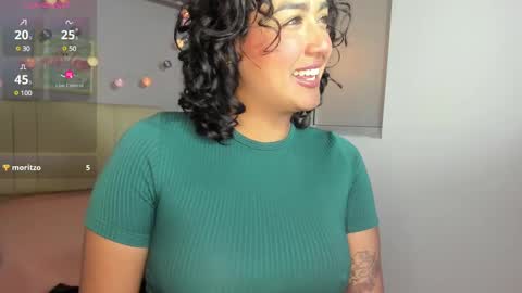 Snapshot of ema_saenz chatting on March 7, 7:05 pm Ema online show from March 7, 7:05 pm