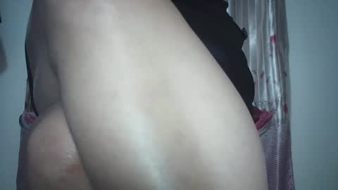 emailisa online show from January 9, 12:46 am