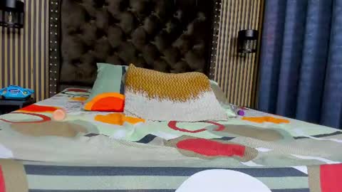 Snapshot of eman_wave chatting on June 23, 7:45 pm eman_wave online show from June 23, 7:45 pm