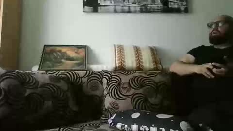 Snapshot of emanuel_berta chatting on May 12, 11:29 am emanuel_berta online show from May 12, 11:29 am