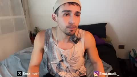 emanuell___ online show from April 3, 3:15 am